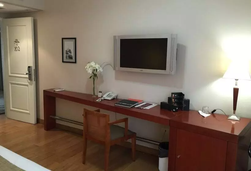 اتاق لوکس با وان آب گرم, Purobaires Hotel Boutique