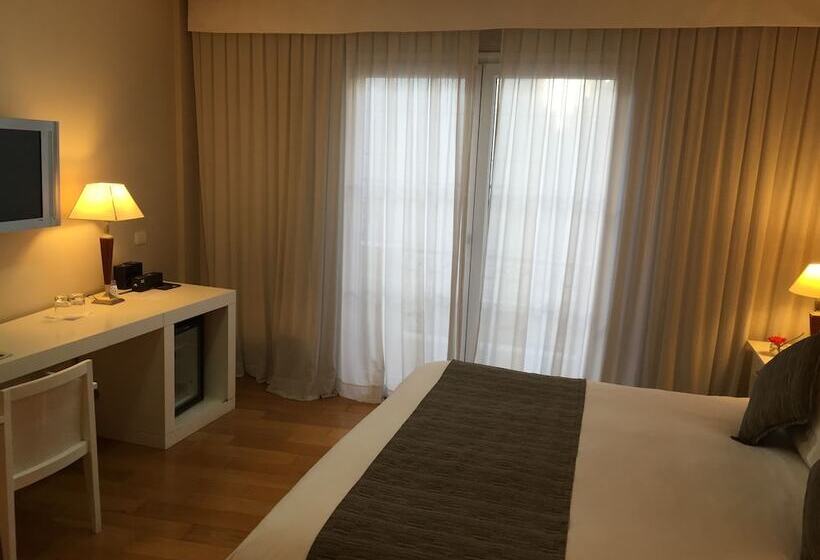 اتاق لوکس با وان آب گرم, Purobaires Hotel Boutique