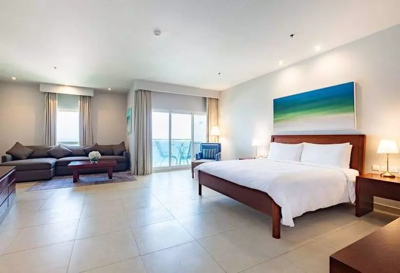 オーシャンビューファミリールーム, Radisson Blu Resort Fujairah