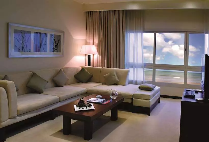 2ベッドスイートルーム, Radisson Blu Resort Fujairah