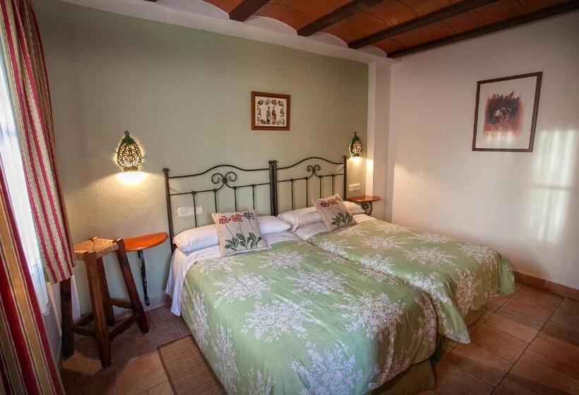 Номер Стандарт, La Caseria De Tito