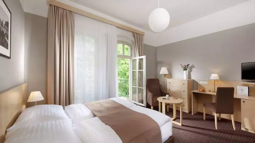 اتاق استاندارد با بالکن, Badenia Hotel Praha