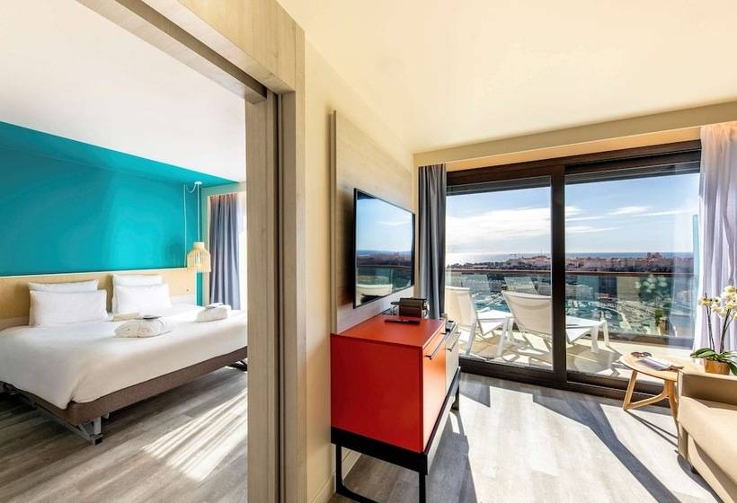 سوییت جونیور با چشم‌انداز دریا, Novotel Montecarlo