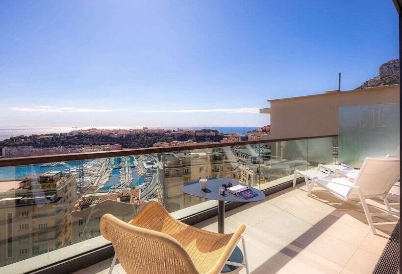 سوییت جونیور با چشم‌انداز دریا, Novotel Montecarlo