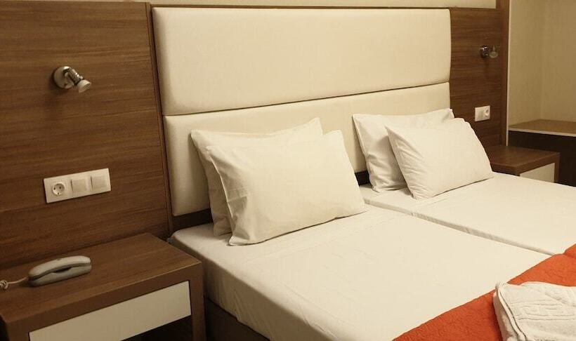 Семейный Номер, Opera Blue Hotel Gouvia Corfu