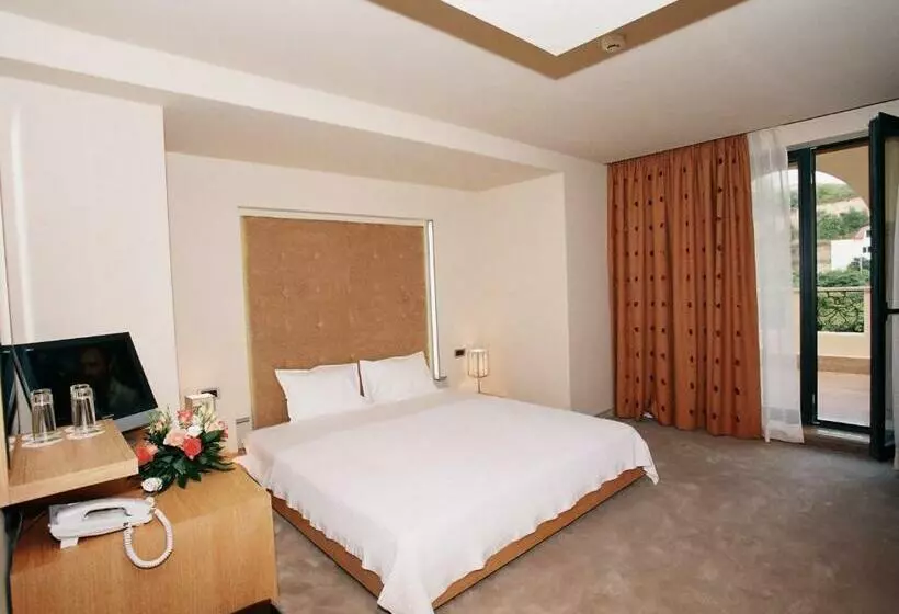 اتاق استاندارد, Park Hotel Sandanski