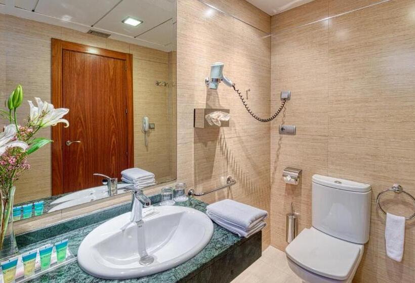 Ekonomik Oda, Senator Granada