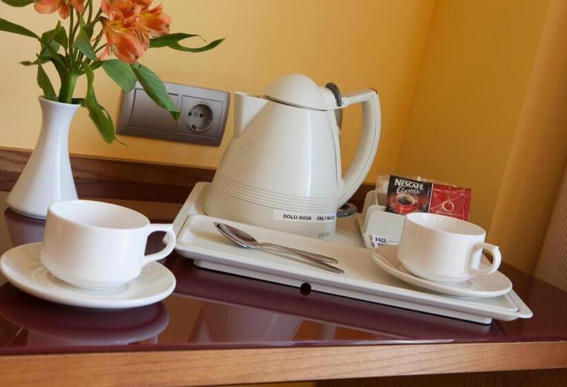 Superior Oda, Senator Granada