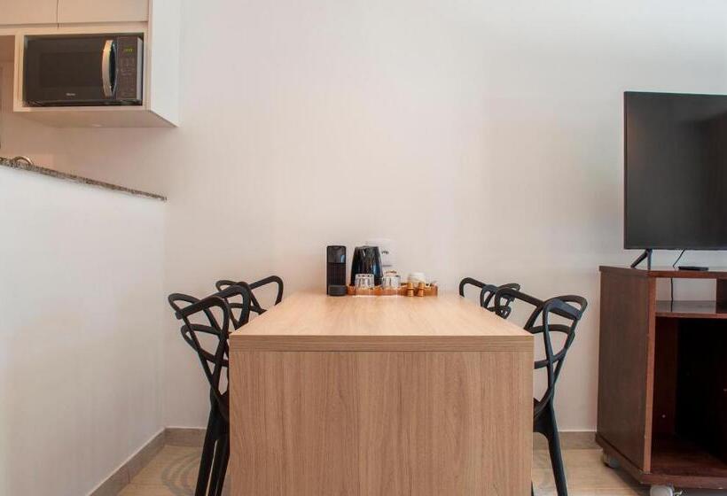 Standaard Studio met Balkon, Anna Suites Ipanema By Arena Hotéis