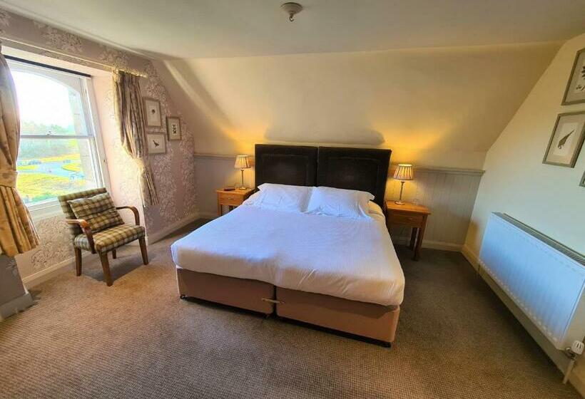 חדר דלוקס, The Gateway