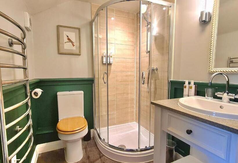 חדר דלוקס, The Gateway