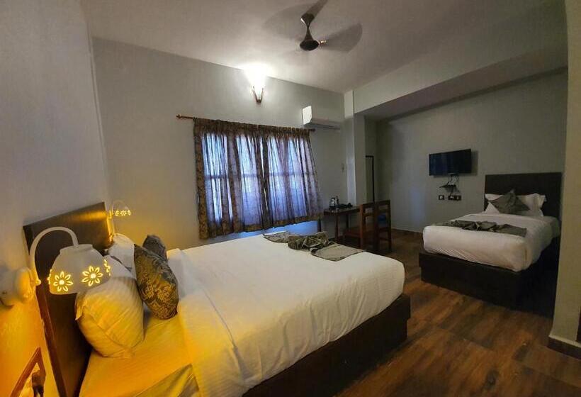 سوییت خانوادگی, Le Supreme Inn