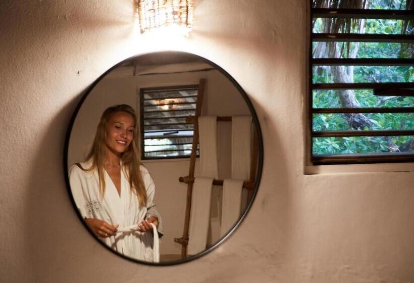 سوئیت با چشمانداز, Roc Luxe Tulum