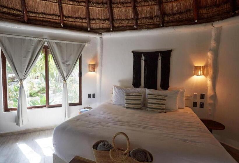 سوئیت با چشمانداز, Roc Luxe Tulum