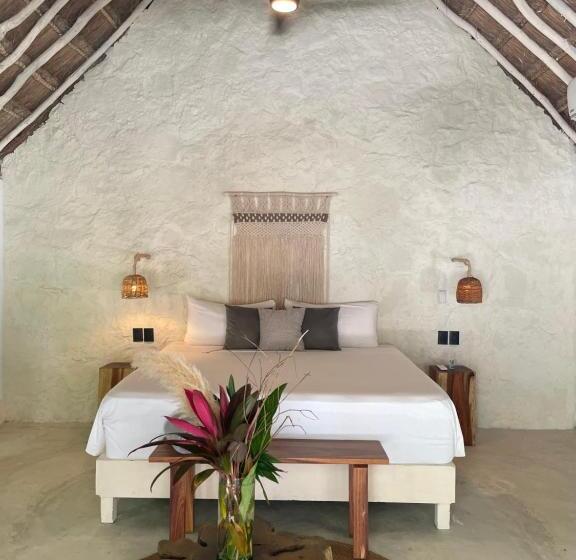 اتاق لوکس با چشمانداز دریا, Roc Luxe Tulum