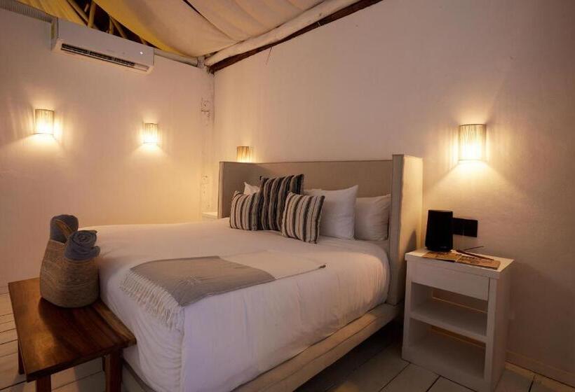 سوئیت با تخت بزرگ, Roc Luxe Tulum