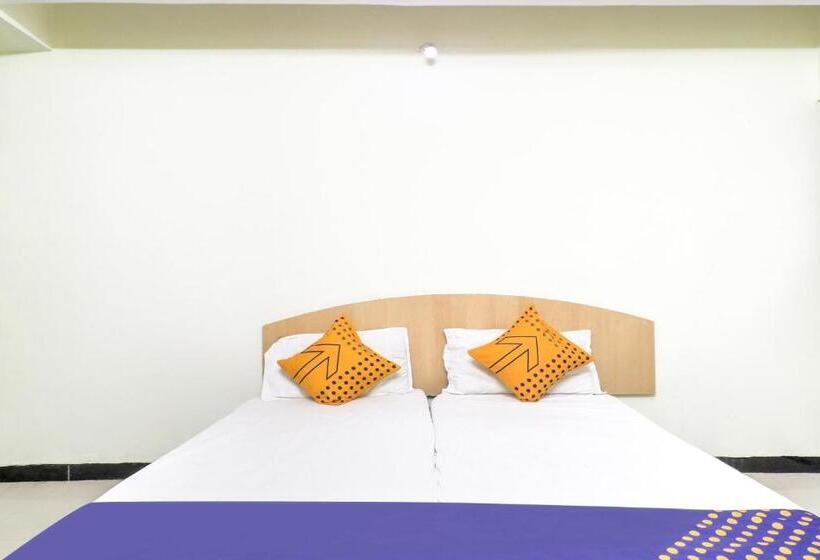 اتاق استاندارد, Spot On Hotel Sanskriti