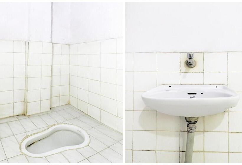 اتاق استاندارد, Spot On Hotel Sanskriti