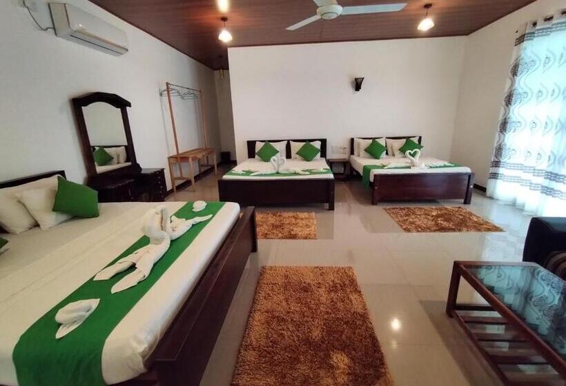 Deluxe Familjerum, Village Mango Resort Yala