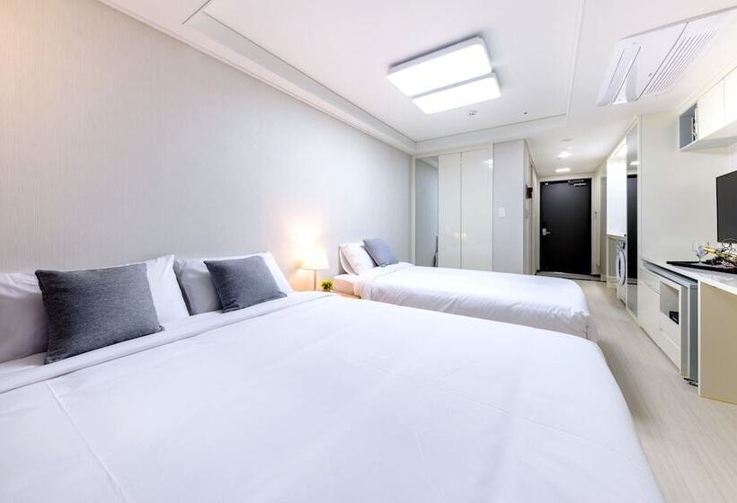 Quarto Familiar, Shin Shin Hotel Seogwipo