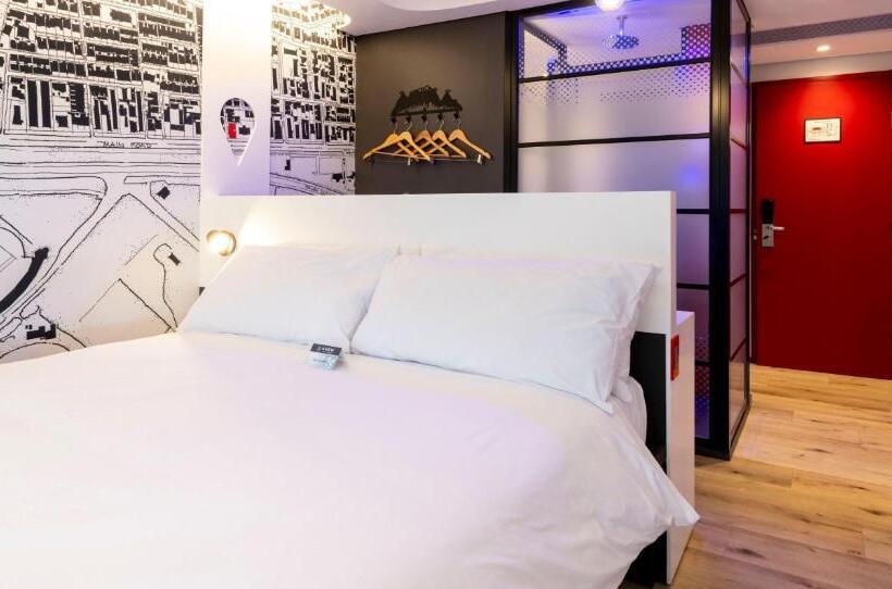 스탠다드 발코니 룸 바다 전망, Anew Hotel Green Point Cape Town