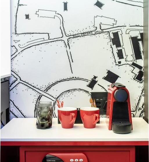 스탠다드 발코니 룸 바다 전망, Anew Hotel Green Point Cape Town