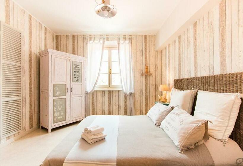 スーペリアールーム, Le Camere Pietrasantine   Centro Storico