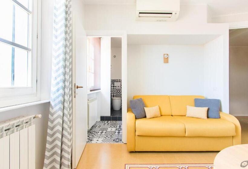 スタンダード４人部屋, Le Camere Pietrasantine   Centro Storico