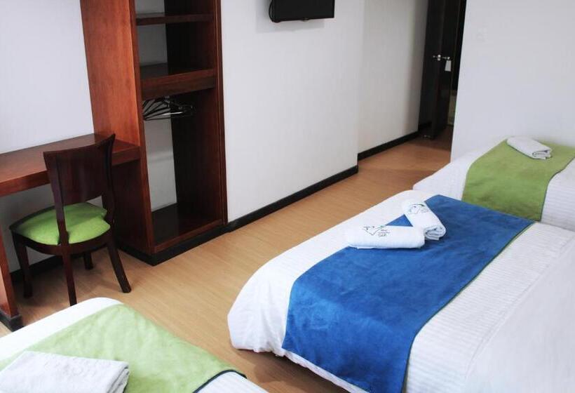 スタンダード４人部屋, 3.015 Aquitania