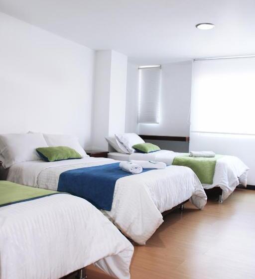 スタンダード４人部屋, 3.015 Aquitania