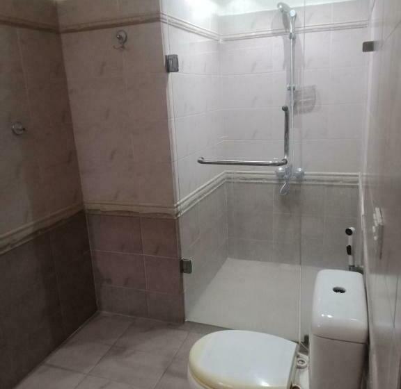 اتاق لوکس, Grace One