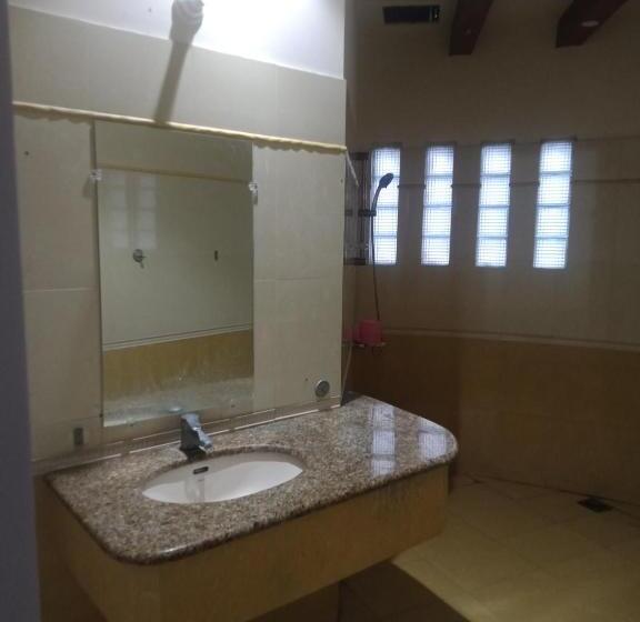 اتاق لوکس, Grace One