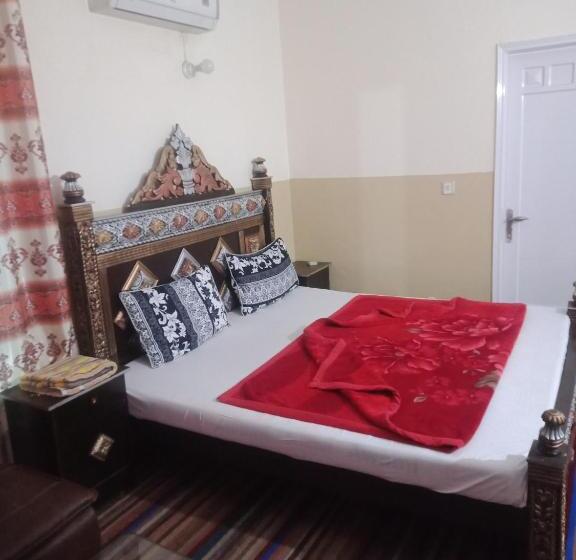 اتاق لوکس, Grace One