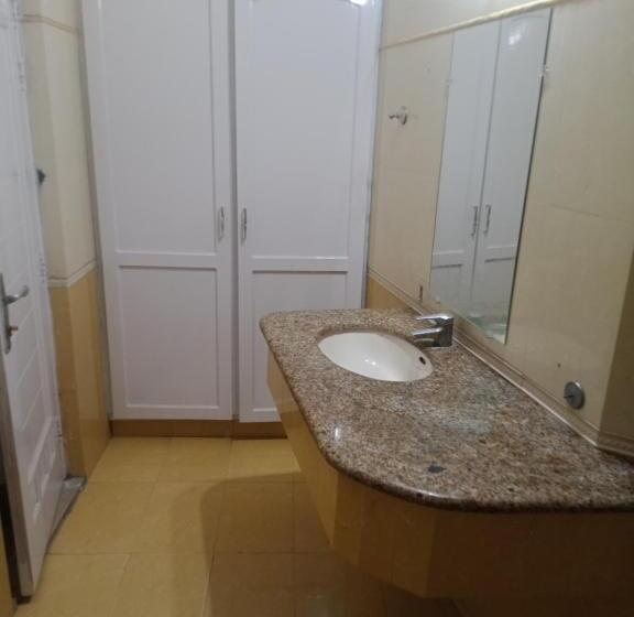 اتاق لوکس, Grace One