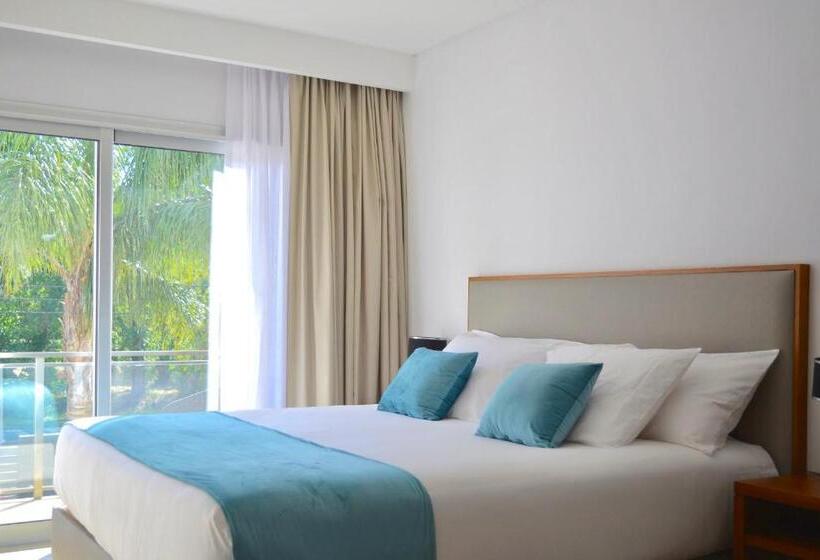 غرفة سوبيريور سرير كينج, Lincoln Green Hotel And Spa   Argentina