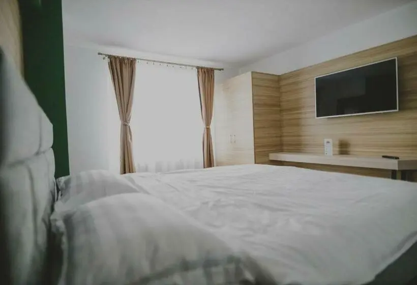 اتاق استاندارد با تخت بزرگ, Altitude Guest House Ranca