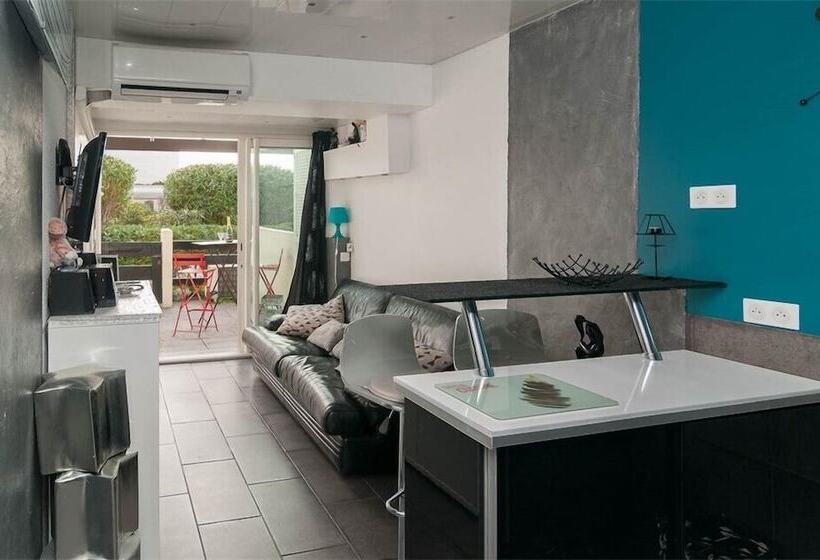 Студия Deluxe, Studio Village Naturiste Hôtel Restaurant Libertin Cap D Agde