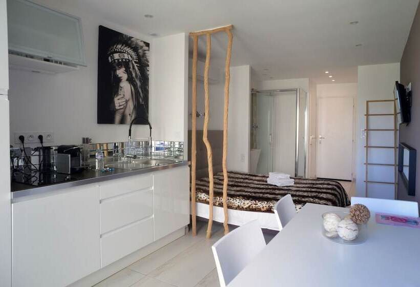 استودیوی لوکس, Studio Village Naturiste Hôtel Restaurant Libertin Cap D Agde