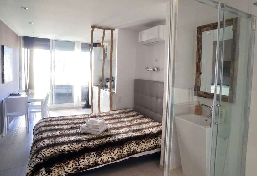 استودیوی لوکس, Studio Village Naturiste Hôtel Restaurant Libertin Cap D Agde