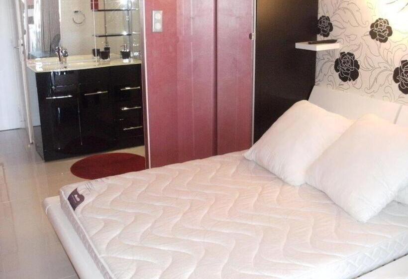 استودیوی لوکس, Studio Village Naturiste Hôtel Restaurant Libertin Cap D Agde