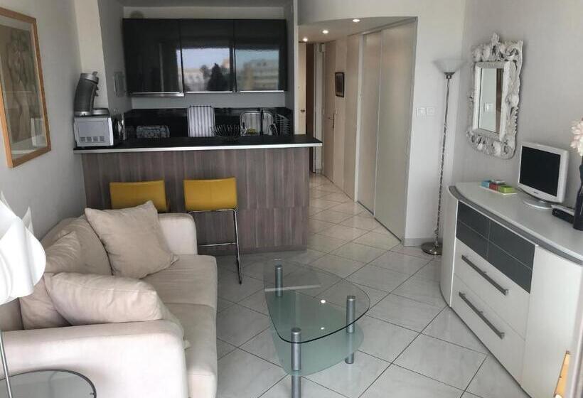 Апартаменты Deluxe 1 Спальня, Studio Village Naturiste Hôtel Restaurant Libertin Cap D Agde