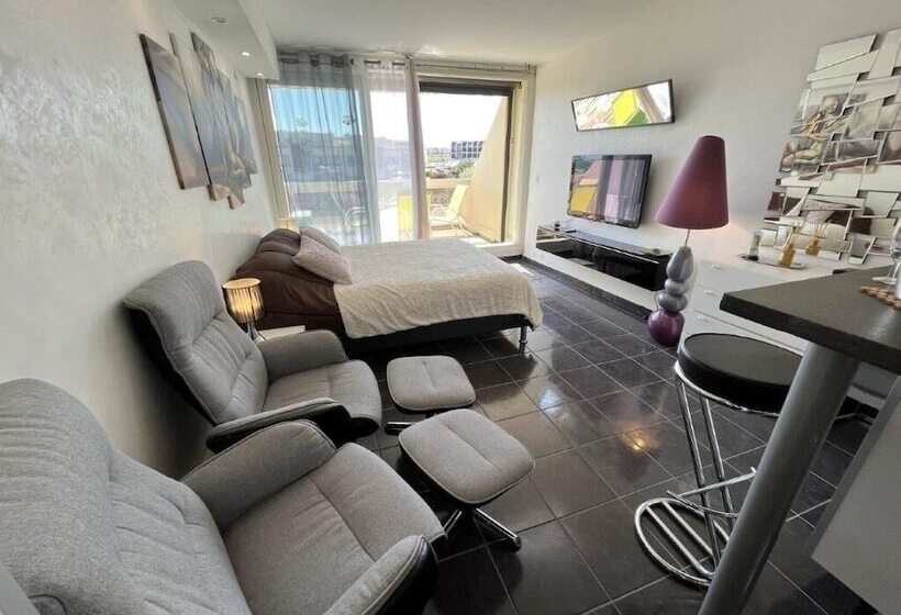Студия Deluxe, Studio Village Naturiste Hôtel Restaurant Libertin Cap D Agde