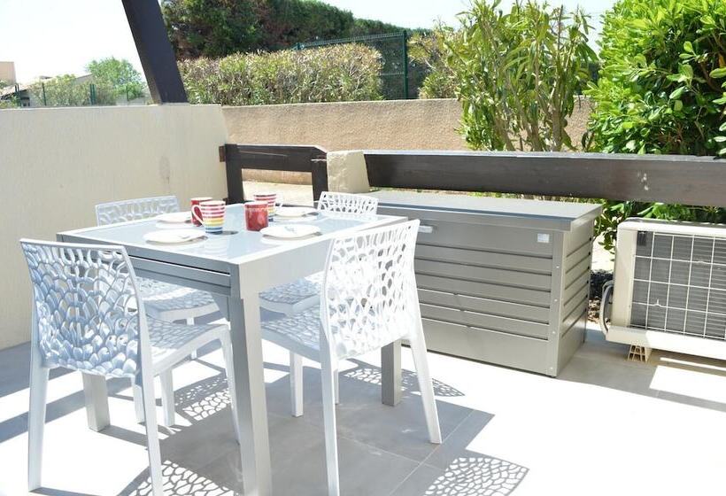 استودیوی لوکس, Studio Village Naturiste Hôtel Restaurant Libertin Cap D Agde