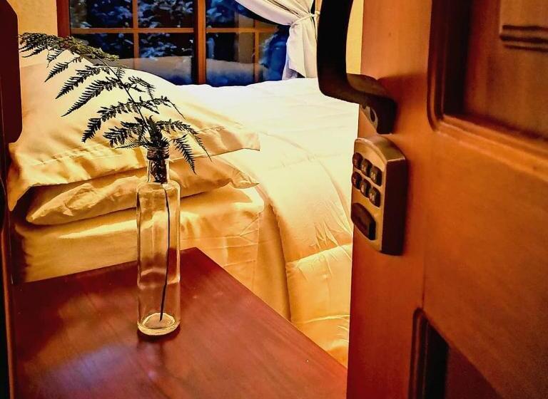 اتاق استاندارد با چشمانداز باغ, Vive Utila Bed & Breakfast