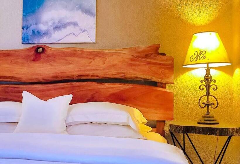 اتاق استاندارد با تخت بزرگ, Vive Utila Bed & Breakfast