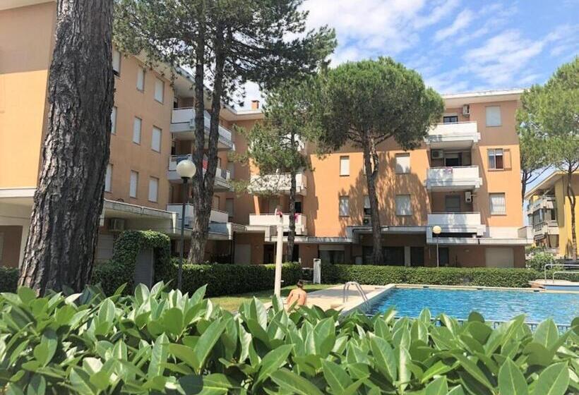 Casa 1 Quarto, Quiet Residence With Pool   Beahost