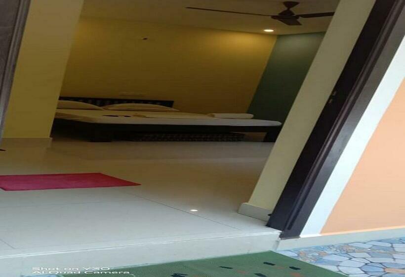 חדר דלוקס, Aashikha Farm House