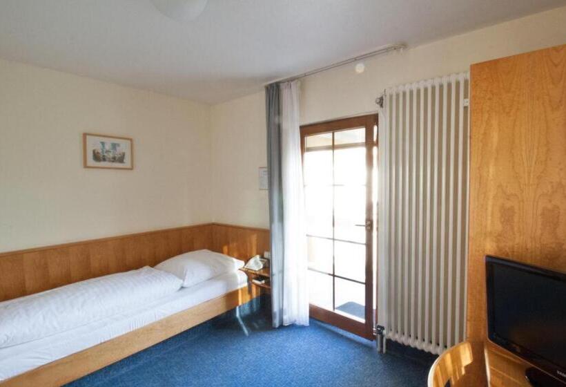 غرفة قياسية فردية مزودة بشُرفة, Krone Straßdorf