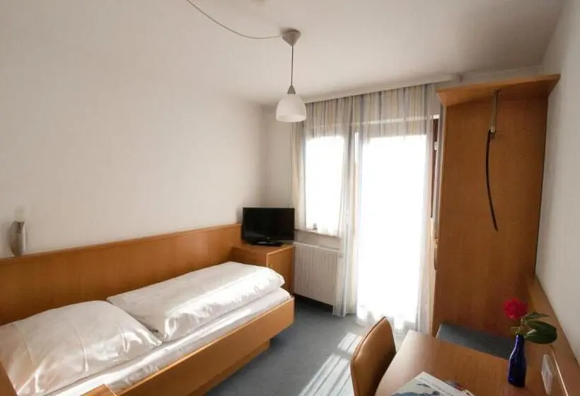 バルコニー付きシングルスタンダードルーム, Krone Straßdorf