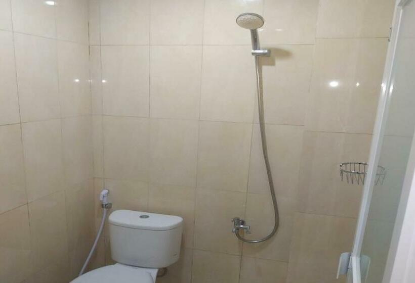 اتاق استاندارد, Nietsa Guest House Syariah Palu Mitra Reddoorz
